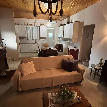 Angelina's House בית נופש