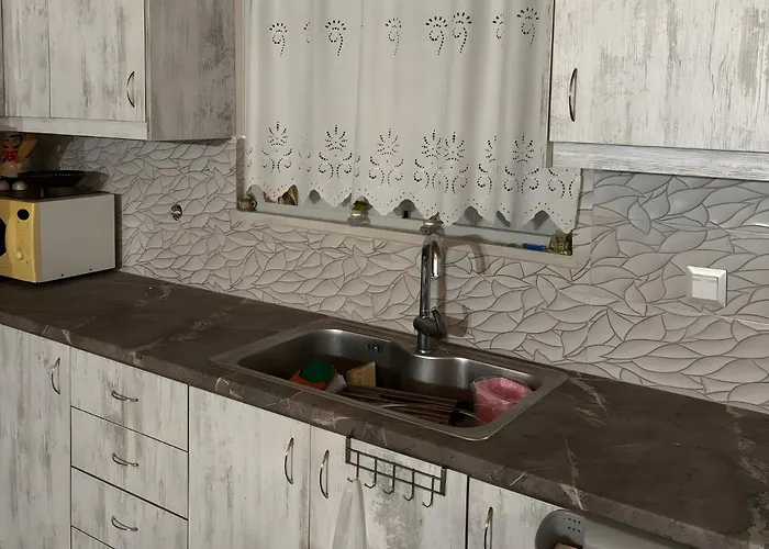 Angelina's House בית נופש Valíra