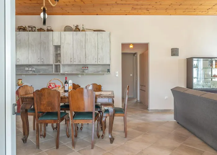 Angelina'S Stone Village House * Valira